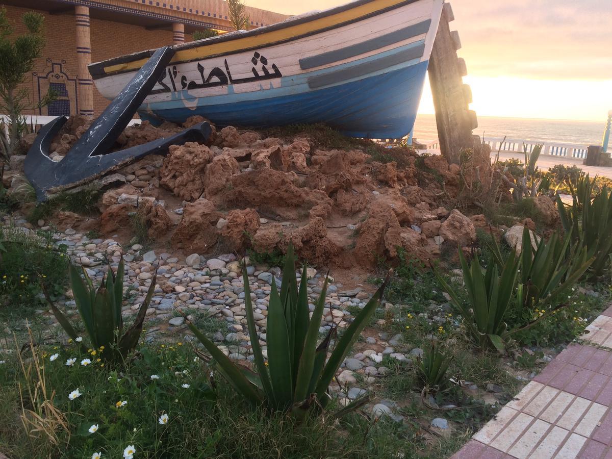 Aglou Plage Grande Maison De Caractere Tout Confort Les Pieds Dans L'Eau Luaran gambar